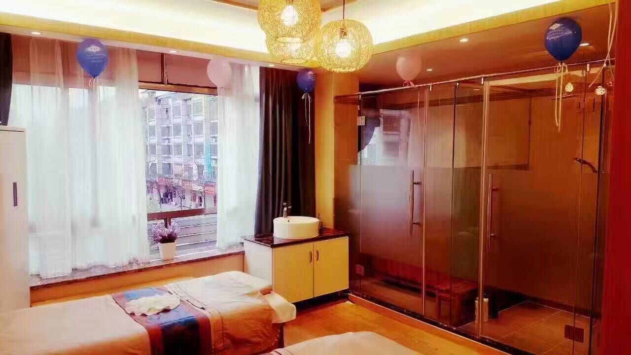 中小型美容院加盟店要如何進行賺錢_唯美度介紹