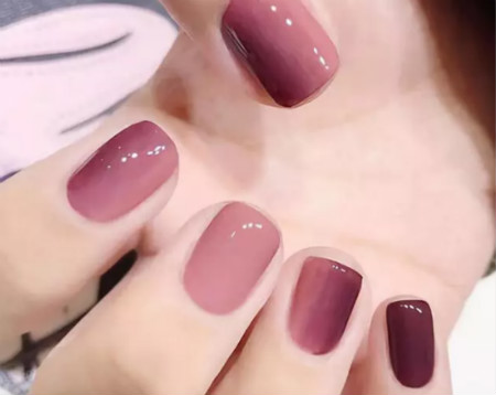 奔赴跨年趴，你需要TOK美甲來撐場面