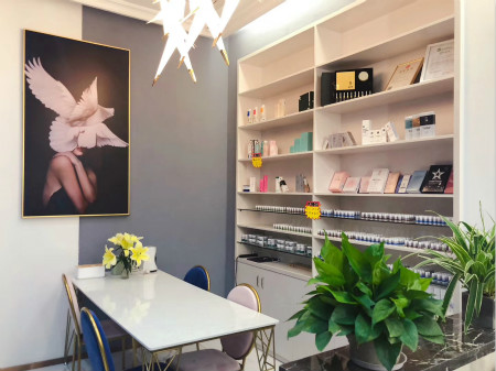 如今自己開智能光電美膚館能賺錢嗎？