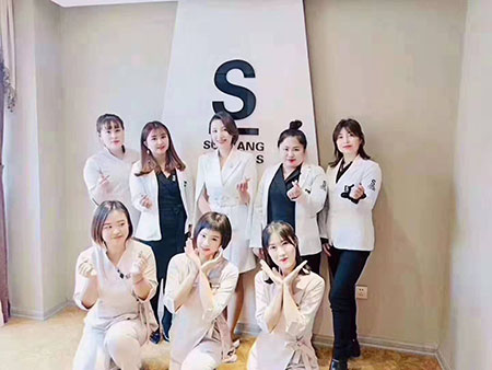 祝賀唯美召香遼寧遼陽店盛大開業(yè)，“唯”你而來，“召”香綻放！