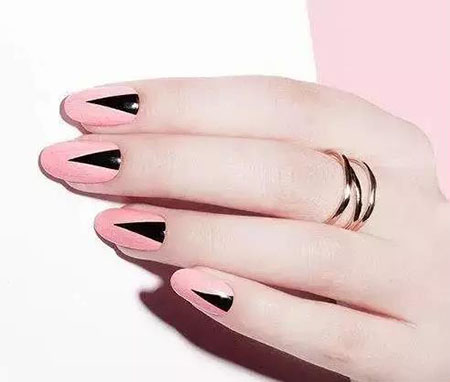 快收藏！TOK幾何風美甲，橫豎都是美~