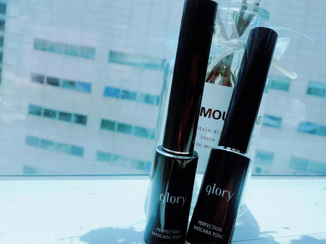 用TOK OUTLET早晚1涂，眼睛放大2倍，顏值上升一萬點！！！