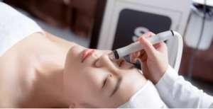 VN智能光電美膚館哪種去黑頭管理更適合你？清潔鏟、小氣泡、酵素粉