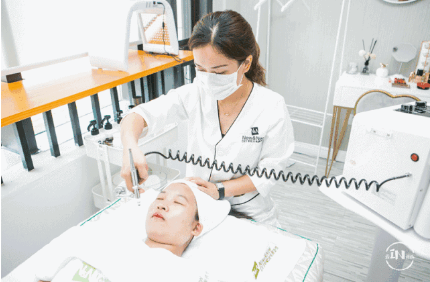 老板必看 | 疫情反復(fù)，美業(yè)人如何更好生存？