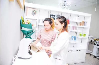 皮膚管理經(jīng)營(yíng)//開(kāi)業(yè)即爆單的活動(dòng)怎樣策劃？