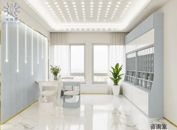 女性創業開美容院怎么樣？年齡大的能開嗎？